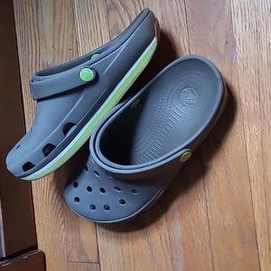 Platform Crocs with non-slip sole
